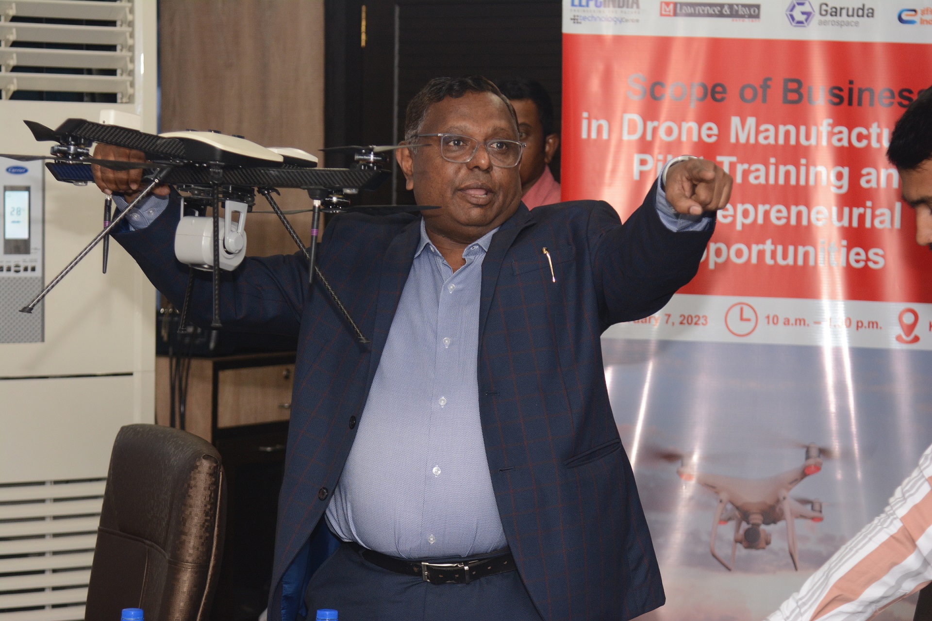 Mr. S. Gabriel, AGM, Lawrence & Mayo India Pvt. Ltd., Kolkata spoke on Overview of Drone, its applications and Government regulations.