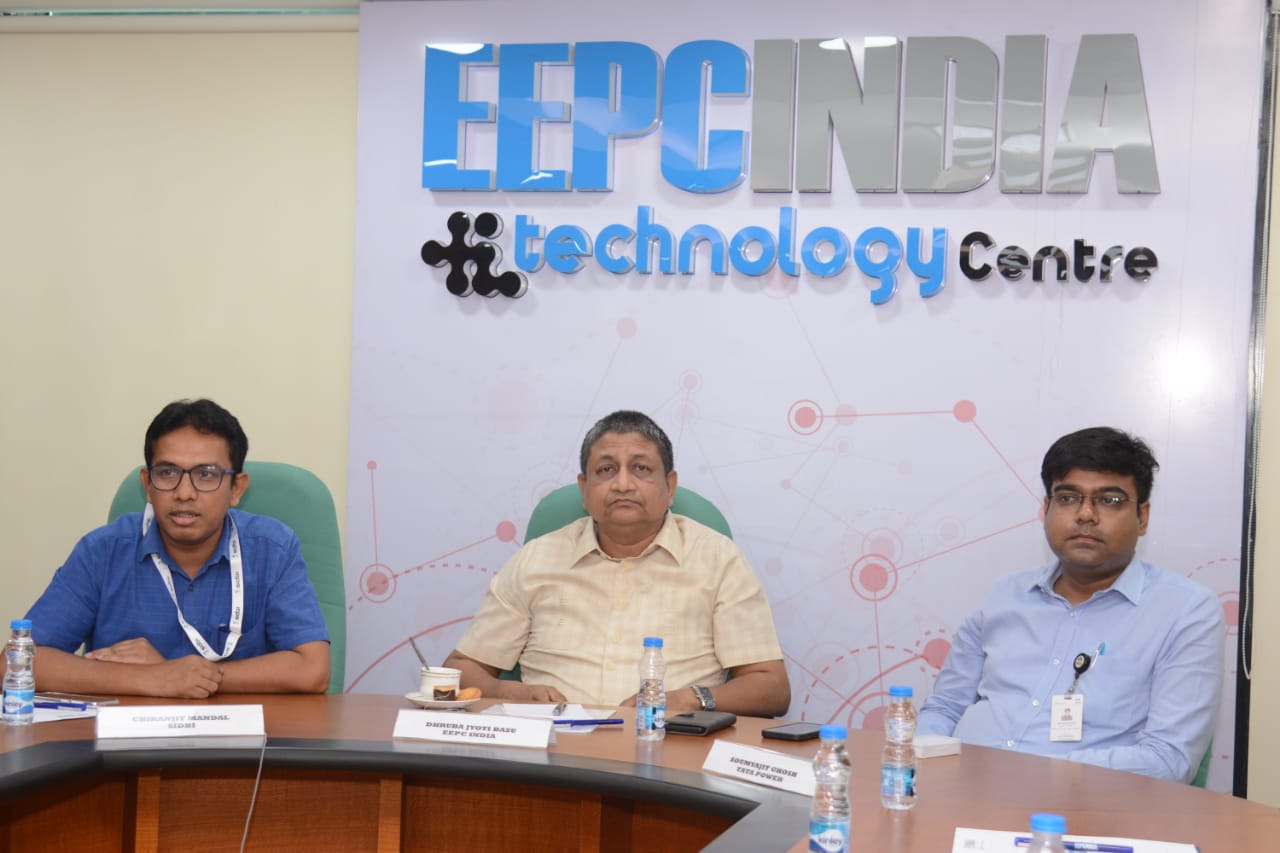 Mr D J Basu, Director (P&A), EEPC India and Coordinator, EEPC India Technology Centre (in the middle); Mr Chiranjit Mandal, Asstt. General Manager, SIDBI (far left) and Mr Soumyajit Ghosh, TATA Power Solar (Far right) at the head table.
