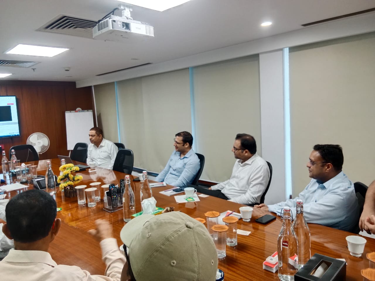 Dignitaries also present at the Right Panel of the table- Mr. Saranath Bhaduri, Sr. Vice President, CERATIZIT India Pvt Ltd (far left); Mr. Mukul Khandelwal, Working Committee Member, EEPC India & Director, Eastern Anti-Corrosive Ltd. (second from left); Mr. Sugam Madhogaria, Director, NIF ISPAT Ltd. (second from right) and Mr. Aditya Garodia, Working Committee Member, EEPC India and Director, Corona Steels Ltd. (far right).