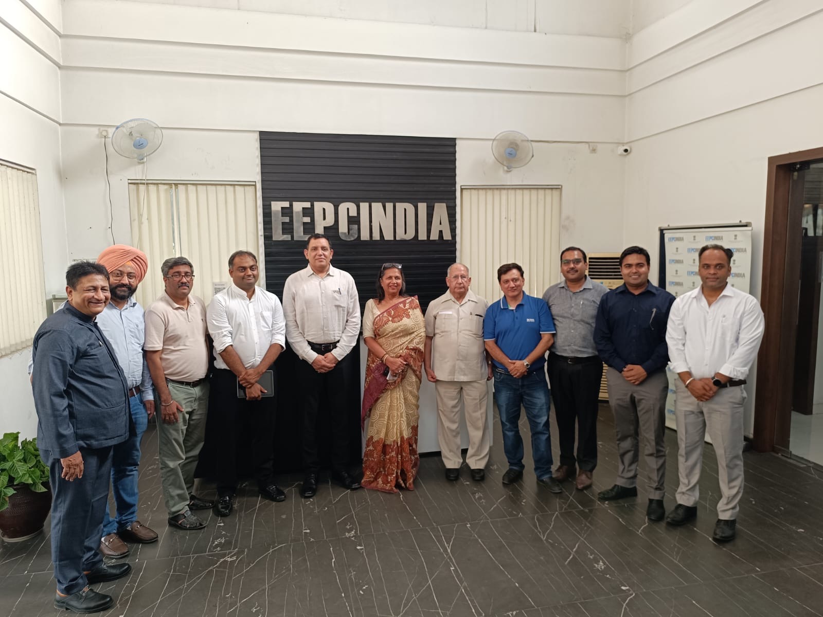 Dignitaries present from left- Mr D J Basu, Director (Personnel & Administration), EEPC India and Coordinator, EEPC India Technology Centre; Dr Dilpreet Singh, Sr. Scientist, CSIR-CMERI; Dr Pradeep Rajan, Sr. Principal Scientist, CSIR - CMERI; Mr Aakash Shah, Vice-Chairman, EEPC India; Dr Ashwini Kr Kushwaha, Chief Scientist, CSIR - CMERI & Scientist-In-Charge, CoEFM; Ms Kamna Raj Aggarwalla, Past Regional Chairperson (NR), EEPC India; Mr Ajay Kumar Goswami, Deputy Regional Chairman (NR); Mr Prashant Uppal, Director, Uppal Engineering; Mr Tushar Jain, Panel Convenor- Agriculture Machinery, EEPC India; Mr Sandeep Rajoria, Assistant DGFT, DGFT India and Mr Gaurav Gupta, Assistant Director & Office In-Charge, EEPC India (SRO), Jalandhar.