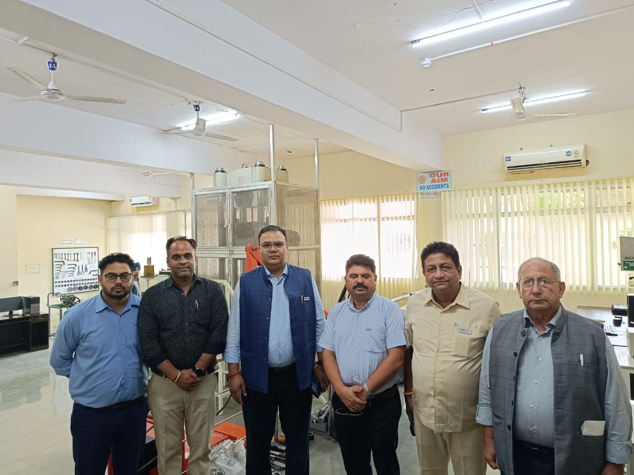 EEPC India Technology Centre visit the Institute for Autoparts & Hand Tools Technology at Ludhiana. Dignitaries present (from right)- Mr Ajay Kumar Goswami, Deputy Regional Chairman (NR), EEPC India; Mr D J Basu, Director (Personnel & Administration), EEPC India and Coordinator, EEPC India Technology Centre; Dr Sanjeev Katoch, General Manager, Institute for Autoparts & Hand Tools Technology; Mr Rakesh Suraj, Regional Director (NR), EEPC India and Mr Gaurav Gupta, Assistant Director, EEPC India (SRO), Jalandhar.