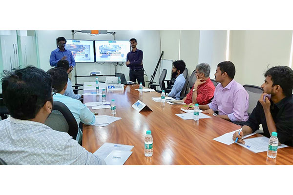 Mr Karthikeyan D, Asst Head, EEPC India Technology Centre, Bengaluru (standing on left) welcoming the participants.