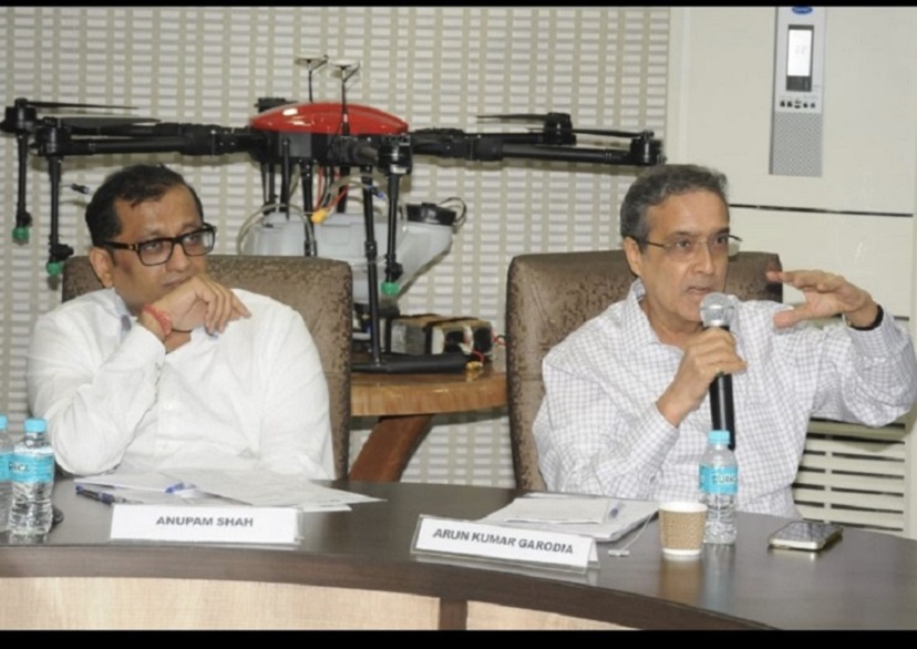 EEPC India Sr Vice Chairman and member Committee on EEPC India Technology Centre, Mr Arun Kumar Garodia  spoke at the session. On his right - EEPC India Past Chairman and Chairman of the Committee on EEPC India Technology Centre, Mr Anupam Shah is seen. A model of Drone is seen.
